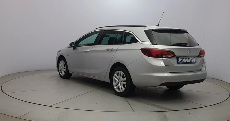 Opel Astra cena 42850 przebieg: 177500, rok produkcji 2017 z Kałuszyn małe 497